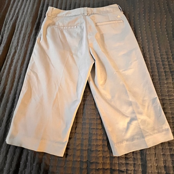 Adidas Shorts Womens Medium Climalite Flat Front Golf Beige Khaki Chino Bermuda - Picture 11 of 12